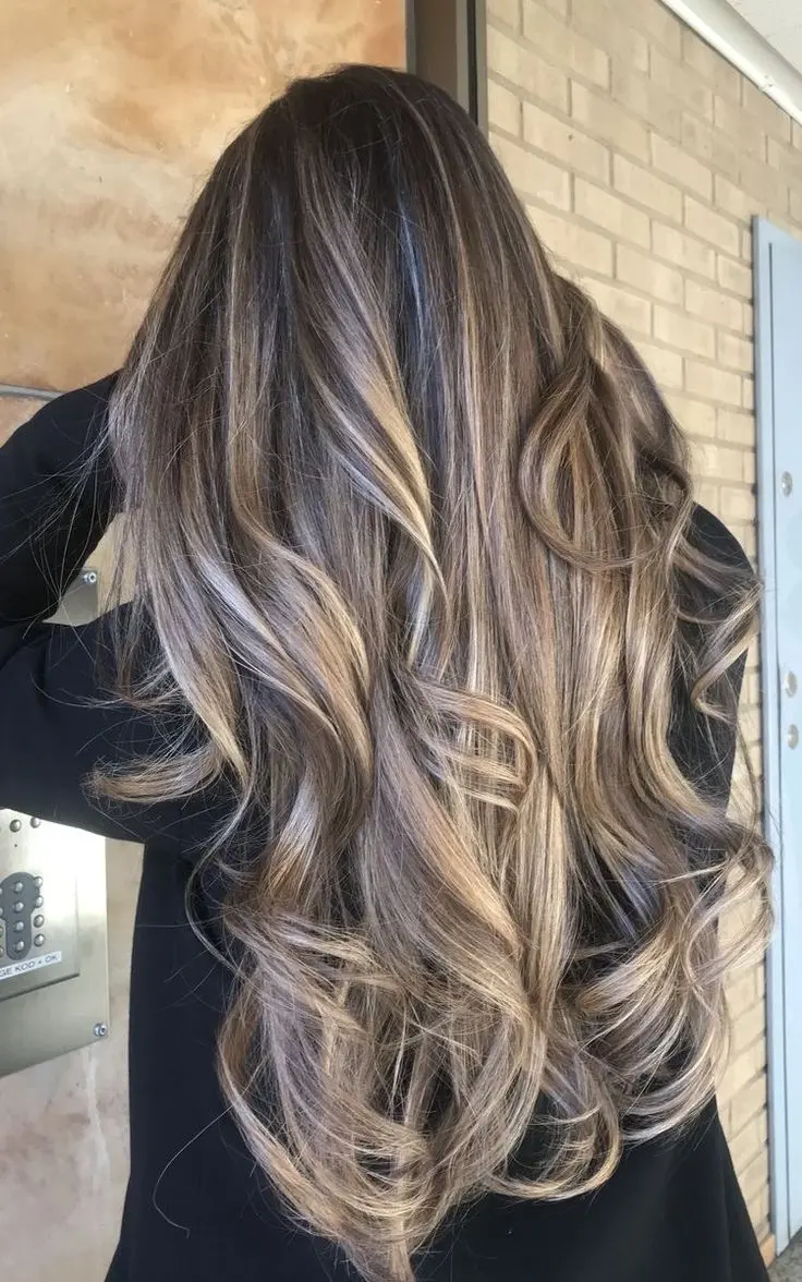 balayage en pelo largo - Cuántas horas se tarda un Balayage