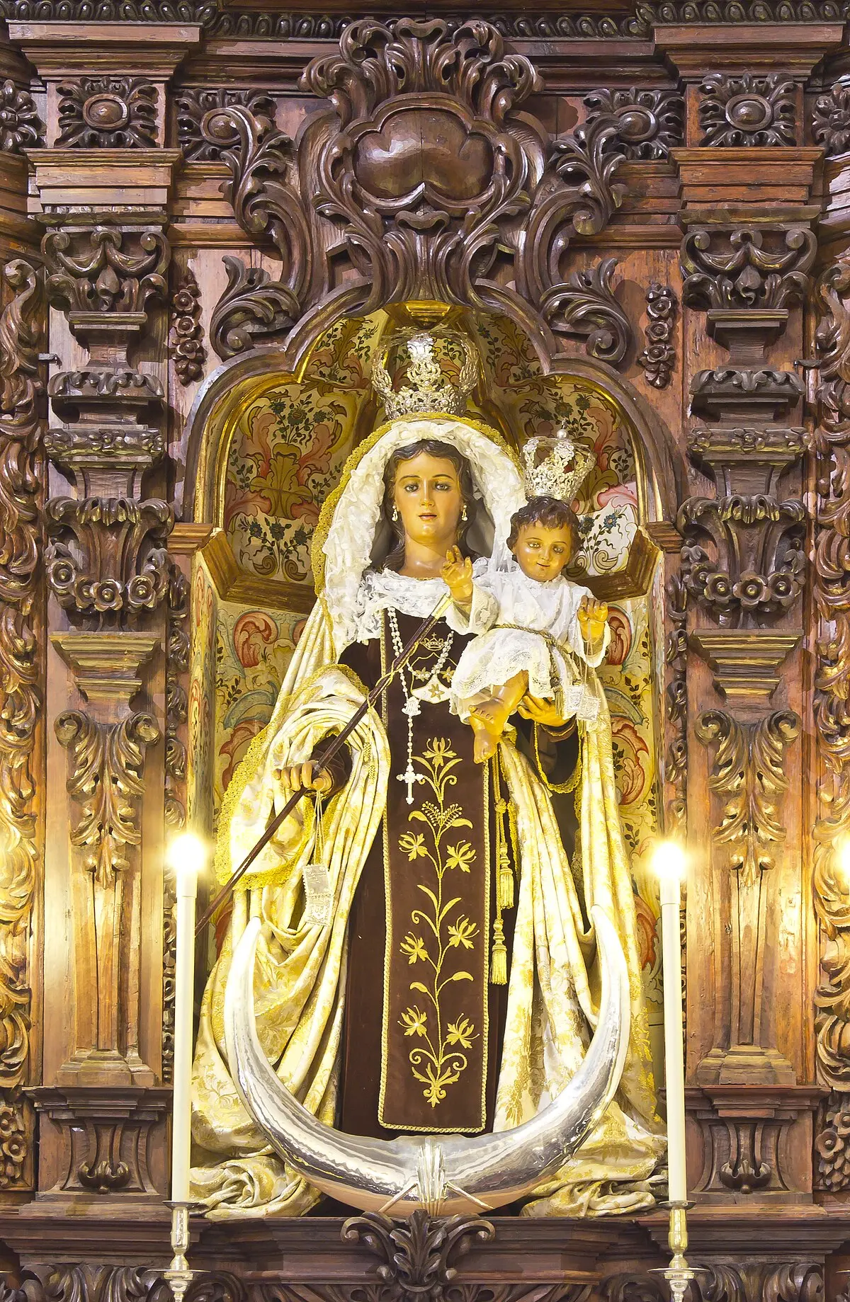 capill ade l avirgen del carmen - Dónde se encuentra la imagen de la Virgen del Carmen