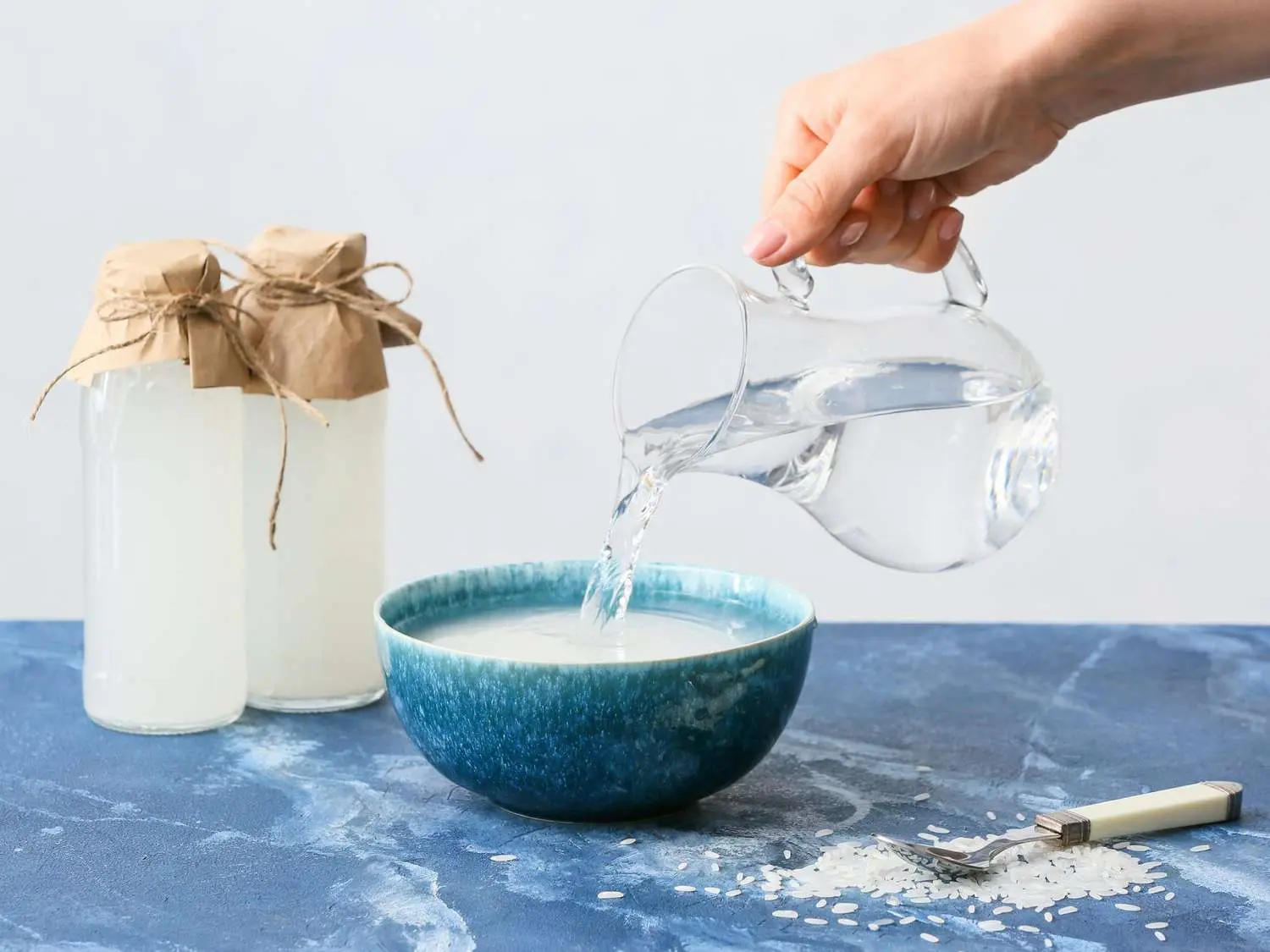 agua de arroz para el pelo toda la noche - Puedo dejar agua de arroz durante la noche en mi cabello