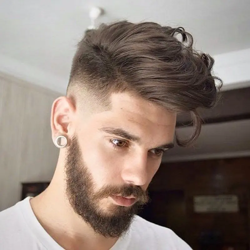 cortes de pelo para hombres con cuello largo - Qué corte de pelo hace que tu cuello parezca más largo