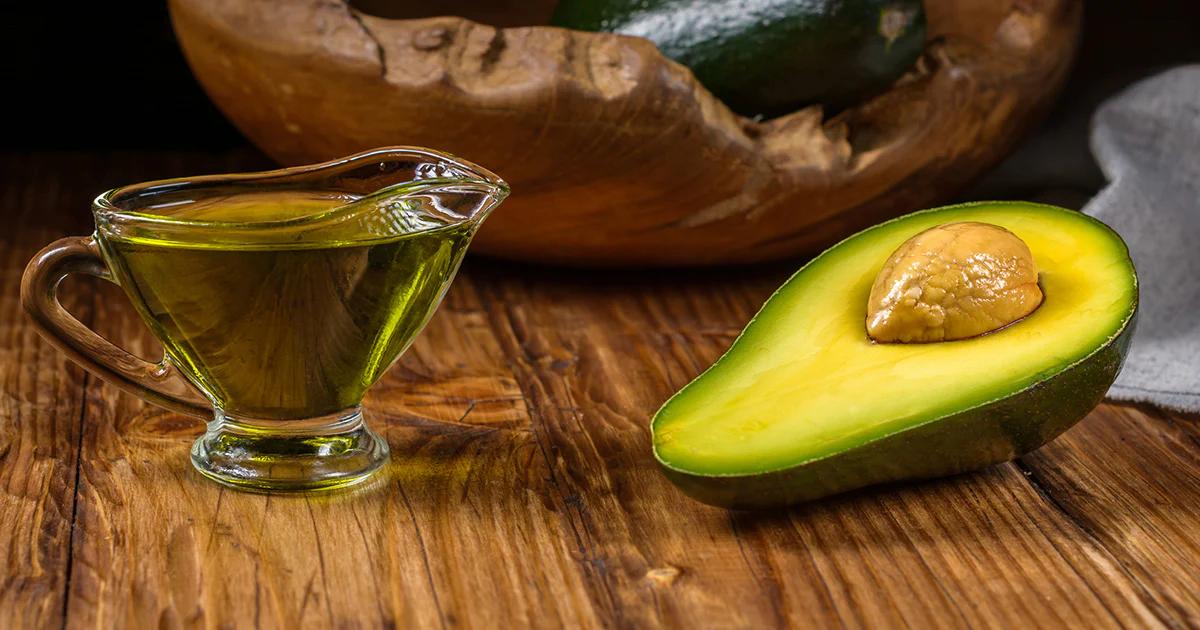 mascarilla capilar de aguacate y huevo - Qué le hacen el aguacate y el huevo a tu cabello