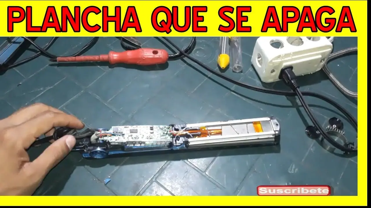 que pasa si dejas la plancha del pelo enchufada - Qué pasa si dejo conectada la plancha