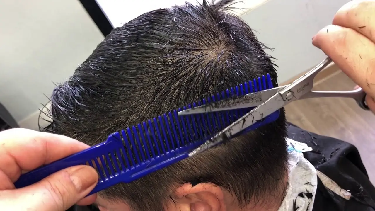 igualar con tijera el pelo de los paños - Qué pasa si me corto el pelo con tijeras escolares