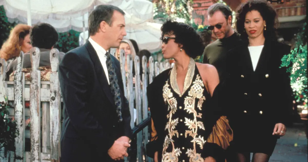 whitney houston peluca el guardaespaldas - Qué promesa le hizo Kevin Costner a Whitney Houston