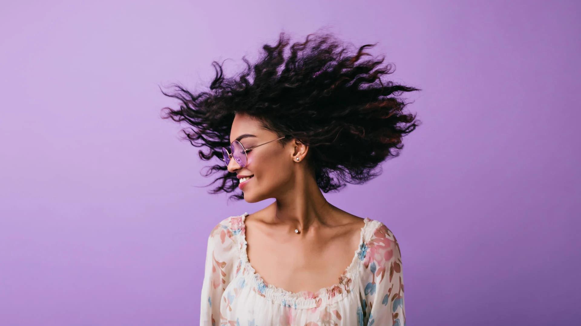 que pasa cuando una mujer se corta el pelo - Qué significa el cabello corto en las mujeres